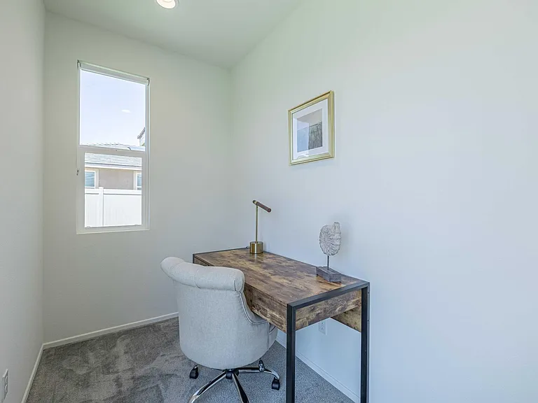44149 Buckeye Ct — Photo 20