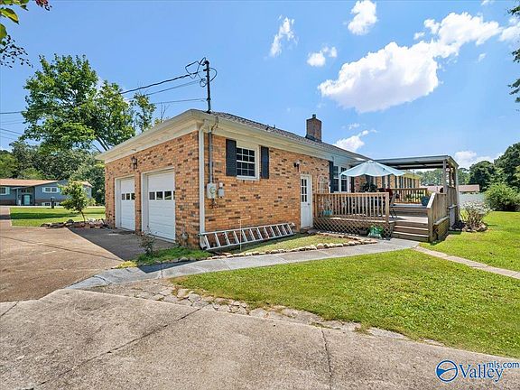 5th image of 3208 Scenic Dr