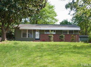 812 Newcombe Rd, Raleigh, NC 27610