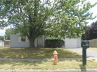 5909 Parkglen Rd, Galloway, OH 43119