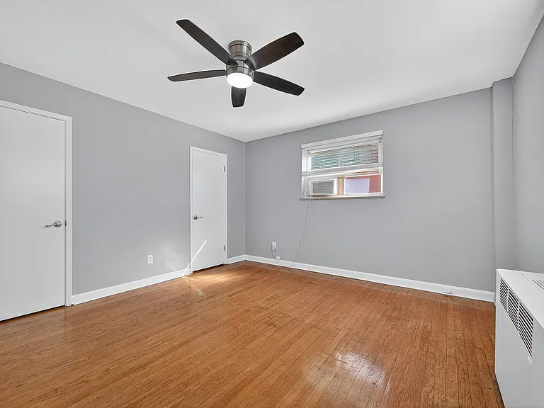 6402 Montgomery Rd #5 — Photo 14