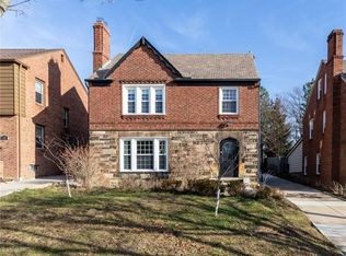 2499 Channing Rd, University Heights, OH 44118