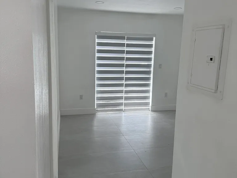3190 NW 21st Ave #5 — Photo 6