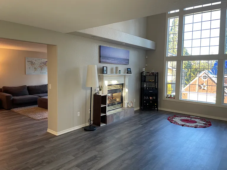 3036 SW Collins Ct — Photo 2