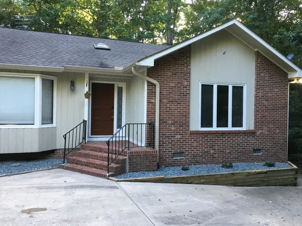 5055 Bluebird Dr, Sanford, NC 27332