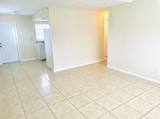623 92nd Ave N UNIT A, Naples, FL 34108