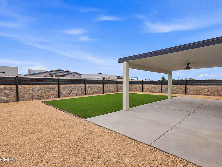 12044 Hidden Garden Pl — Photo 40