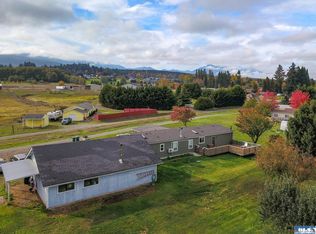 411 Spencer Rd, Sequim, WA 98382