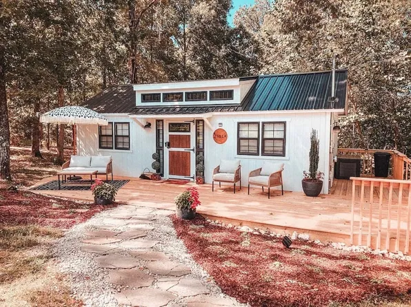 333 Wismer Rd, Camden, TN 38320