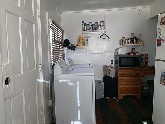 4th image of 228 Orchard Dr