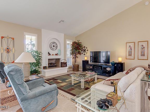 3rd image of 9509 E Rocky Lake Dr