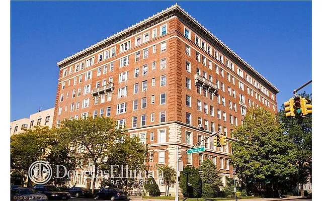 Rented by Douglas Elliman | media 7