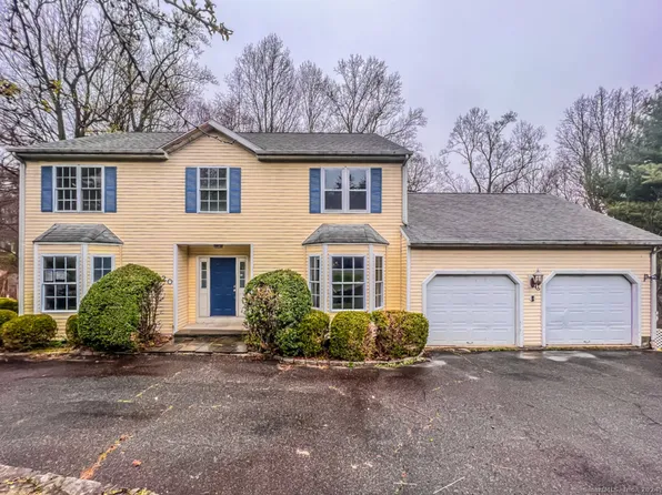20 Longview Drive, Stratford, CT 06614