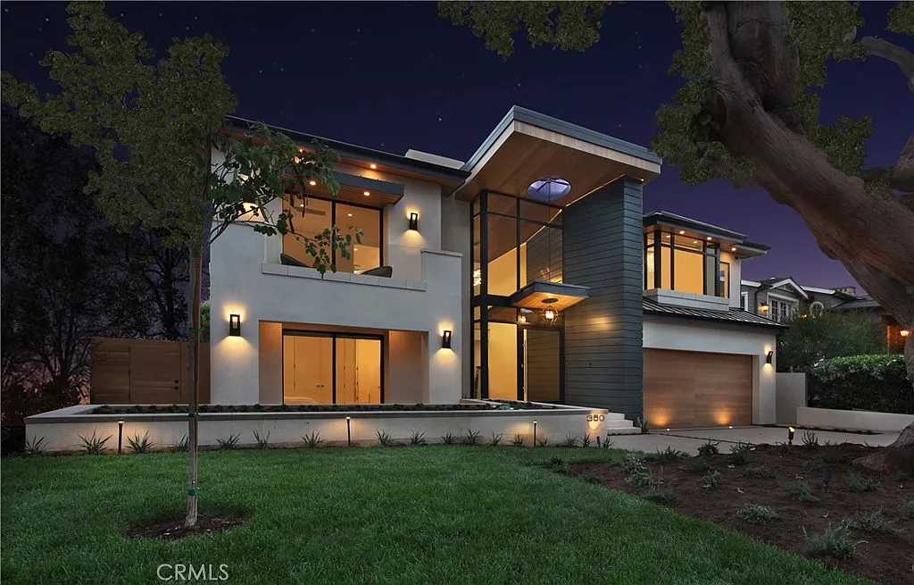 Building Photo - 350 Evening Canyon Rd