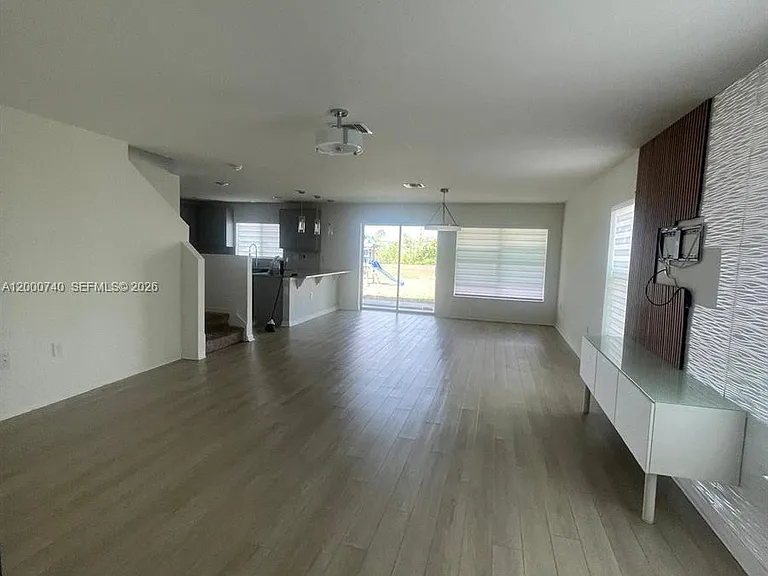 594 Preserve Pointe Blvd — Photo 20