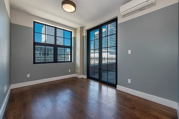 Rented by Compass | media 56