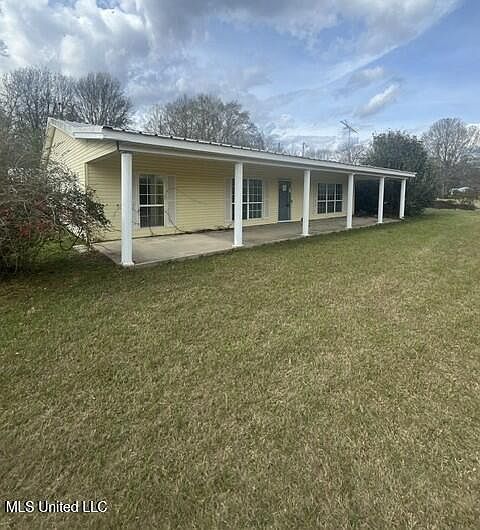 1st image of 19016 Pinckneyville Rd