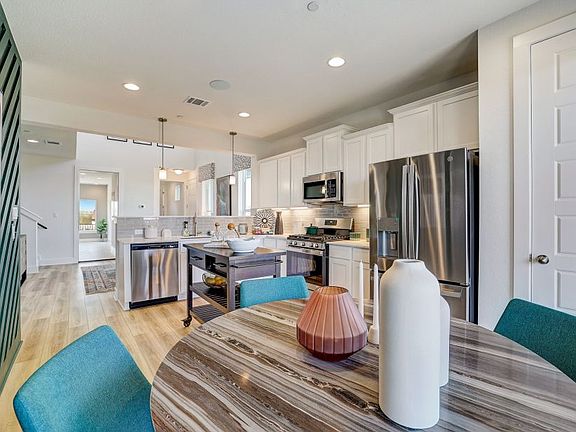 62-web-or-mls-Schultz Ln 2504-021 1