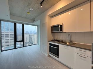 195 McCaul St #1508, Toronto, ON M5T 0E5