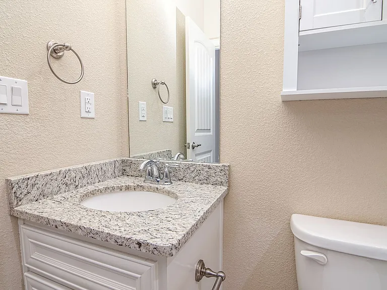 6715 Hall Of Fame Blvd — Photo 21
