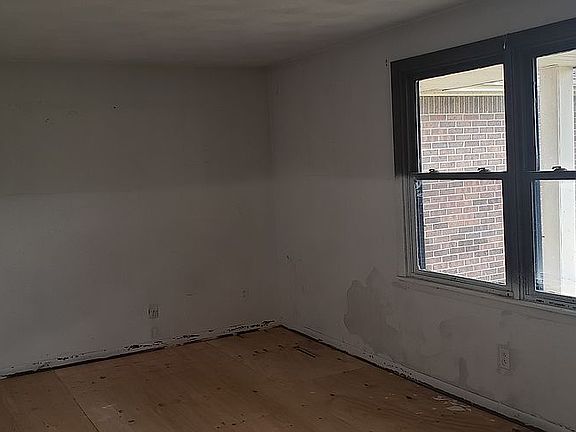 3rd image of 6749 N 200 E