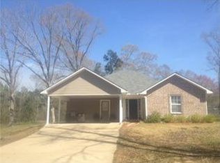 30 McRichey Dr, Ball, LA 71405