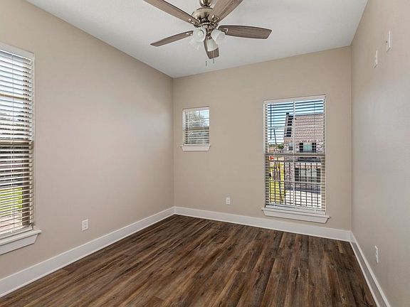 5th image of 3627 Croyant Ct
