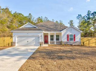 145 Sand Pine Cir, Midway, FL 32343