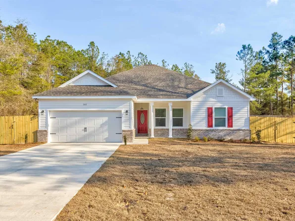 145 Sand Pine Cir, Midway, FL 32343