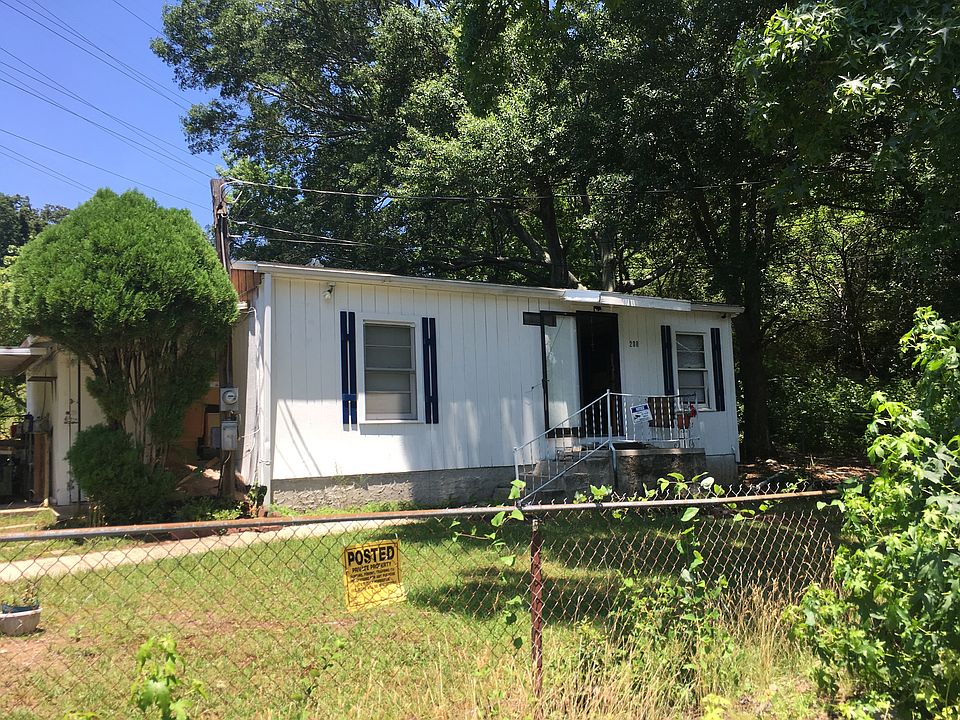 1st image of 208 Whaley Dr