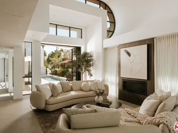 218 Alta Ave, Santa Monica, CA 90402