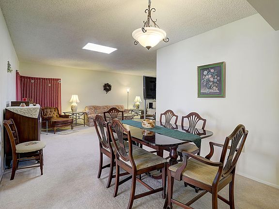 3rd image of 17472 N Del Webb Blvd