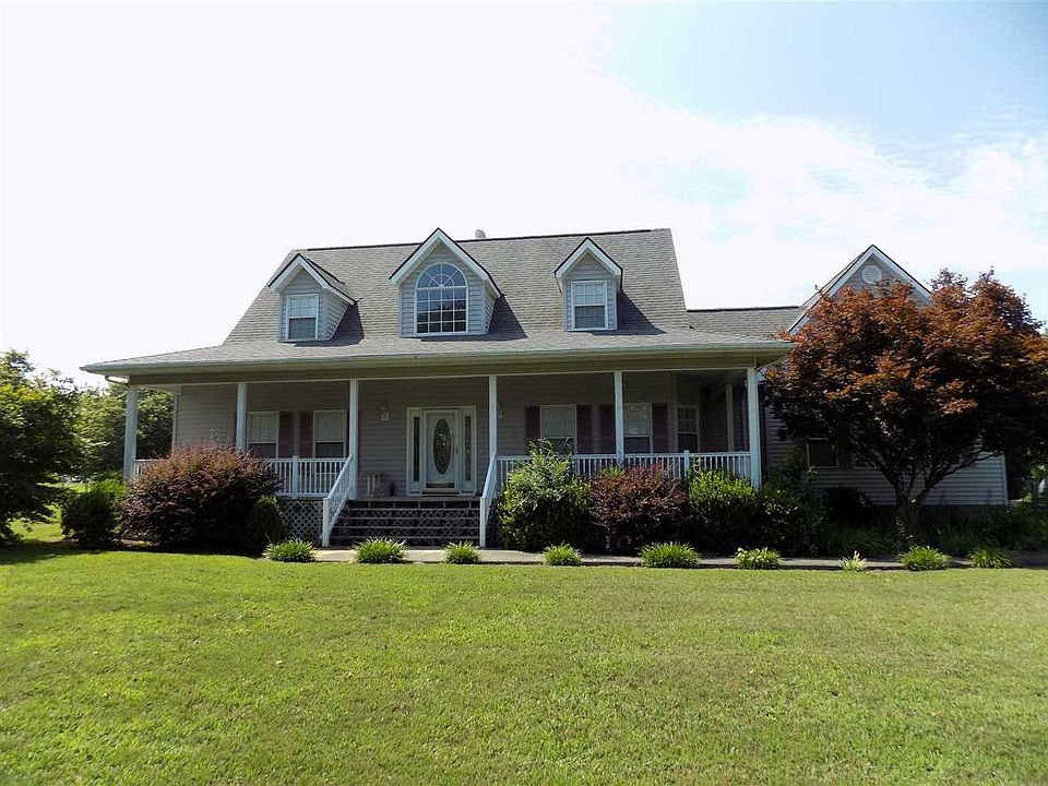 1st image of 1020 Willow Oaks Cir