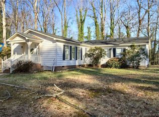 5625 Fiddlers Green Rd, Gloucester, VA 23061