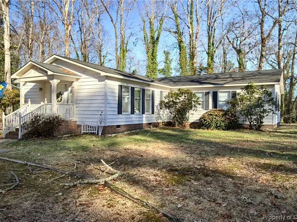 5625 Fiddlers Green Rd, Gloucester, VA 23061