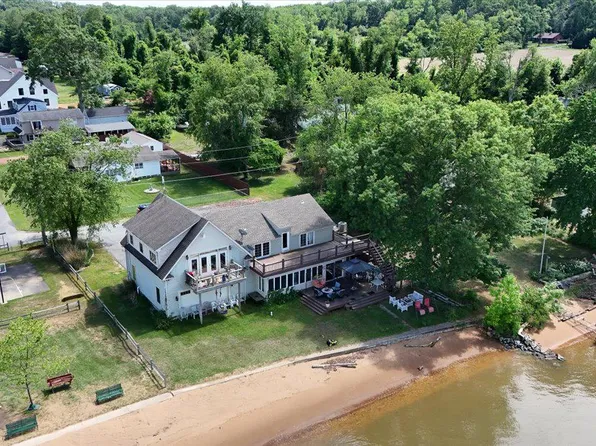 280 Hollywood Beach Rd, Chesapeake City, MD 21915