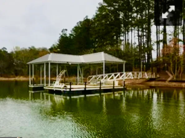 60 Spears Ln, Hartwell, GA 30643