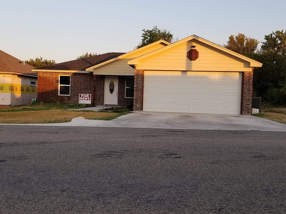1st image of 2814 Steepleridge Cir