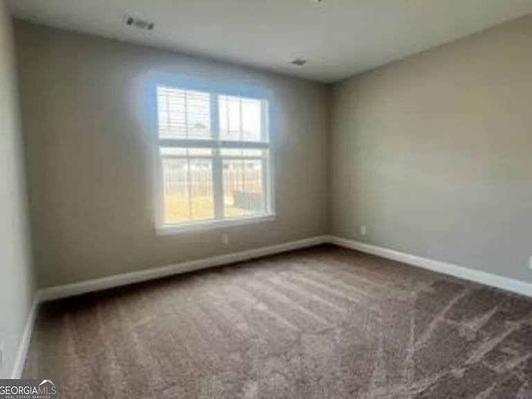 135 Sams Dr — Photo 18