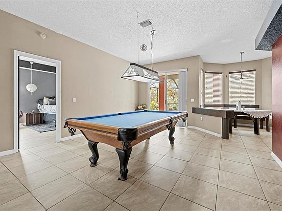 3rd image of 6233 Penna St