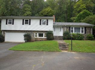 734 Indian Trl, Martinsville, VA 24112