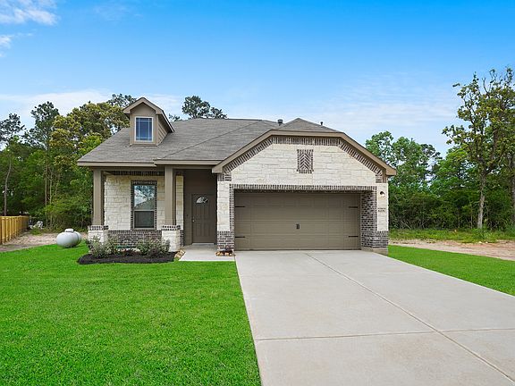 3rd image of 6201 White Oak Ln