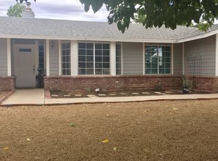 13340 Lakota Rd, Apple Valley, CA 92308