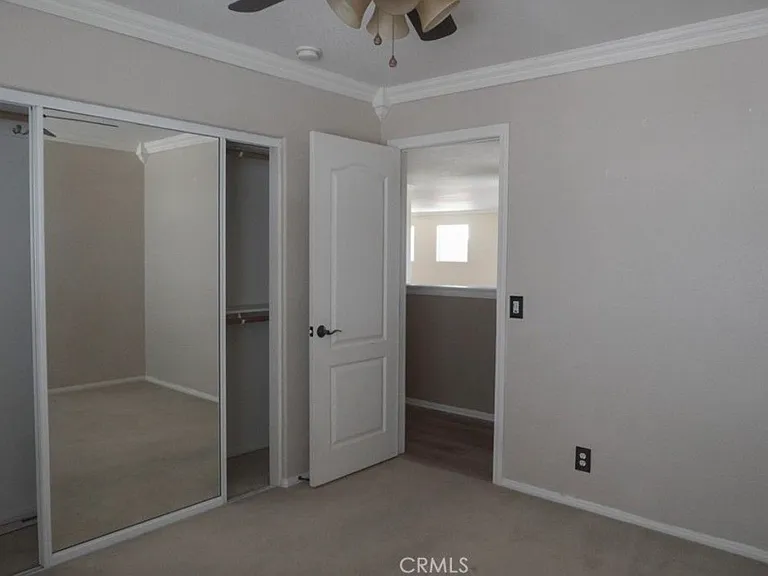 12661 Shorewood Ln — Photo 34