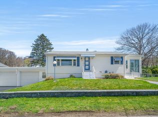 8 Francella Rd, Methuen, MA 01844