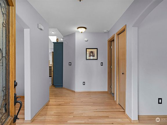 5th image of 5107 137th Street Ct NW