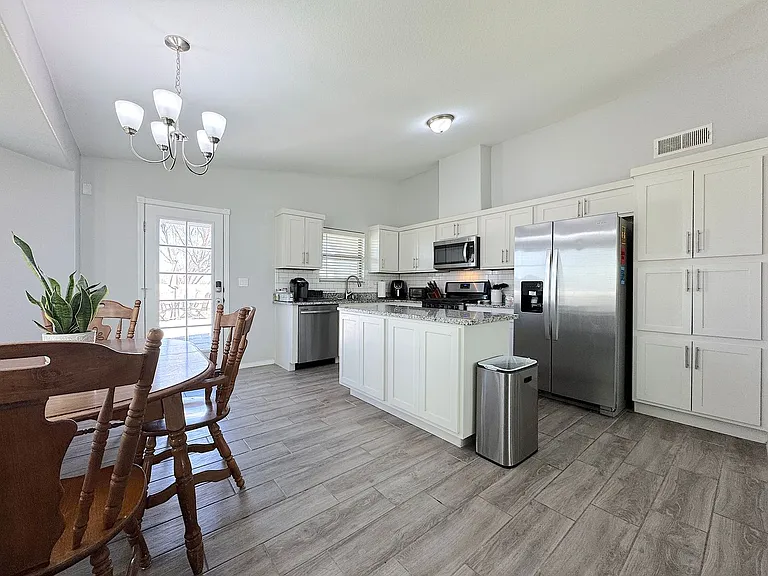 629 David Ortiz St — Photo 6
