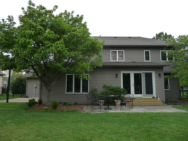 2704 Cherry Hills Dr — Photo 45