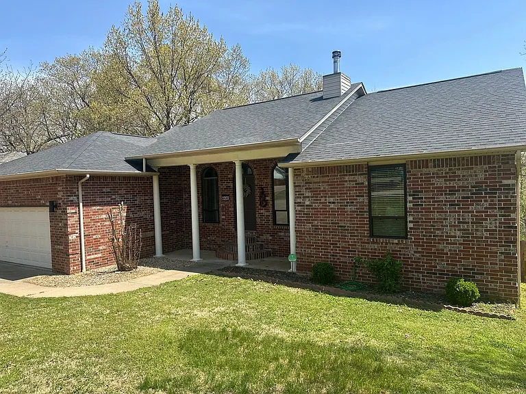 2203 Stout Dr — Photo 35