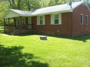 2473 Cumberland Rd, Farmville, VA 23901